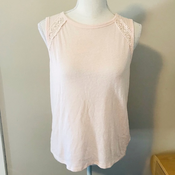 GAP Linen Blend Lace Detail Tank - Picture 2 of 6